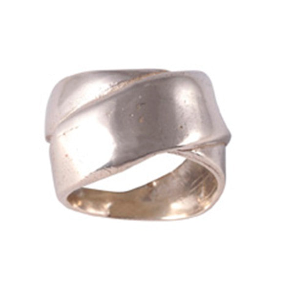 Elegant Crossover Ring