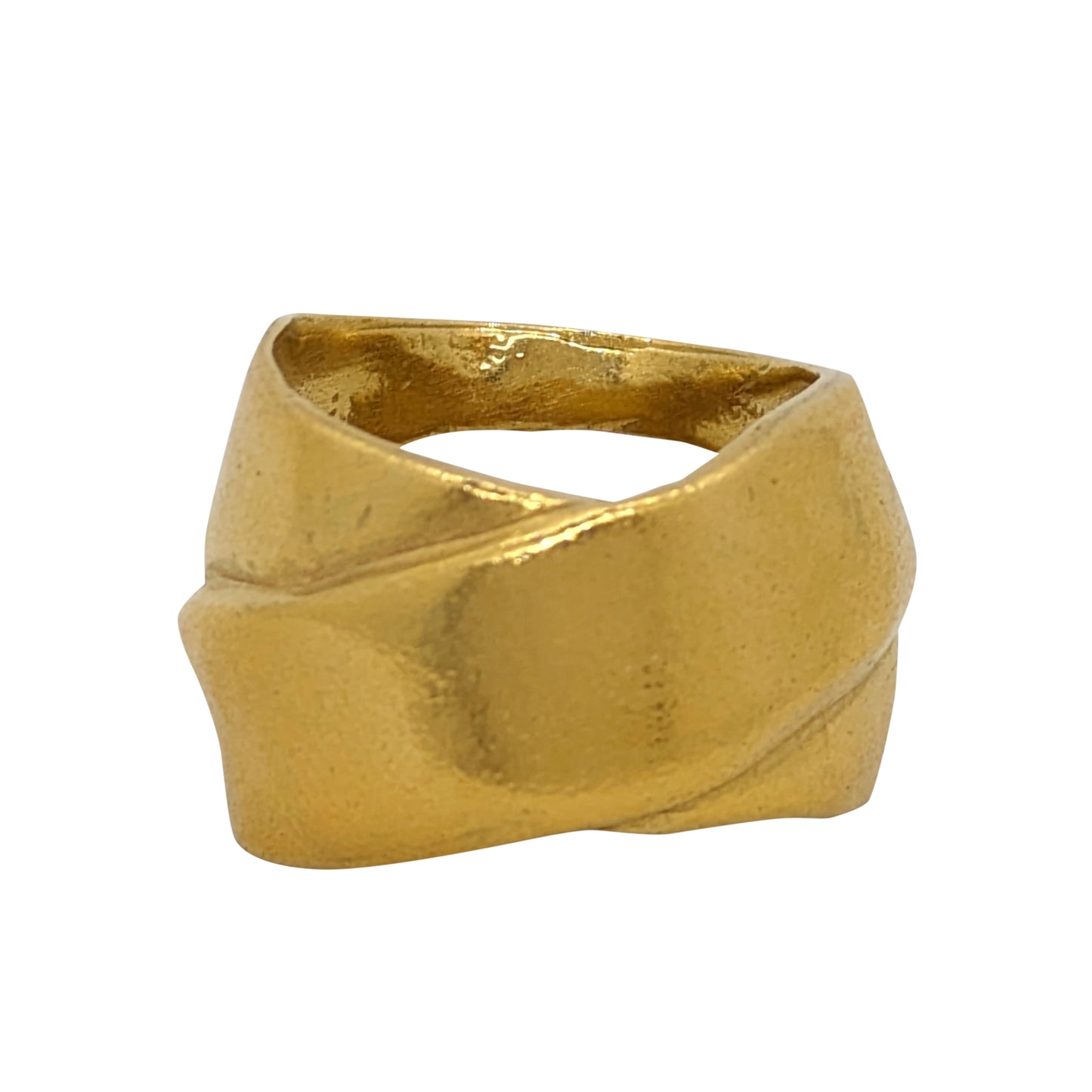 Elegant Crossover Ring