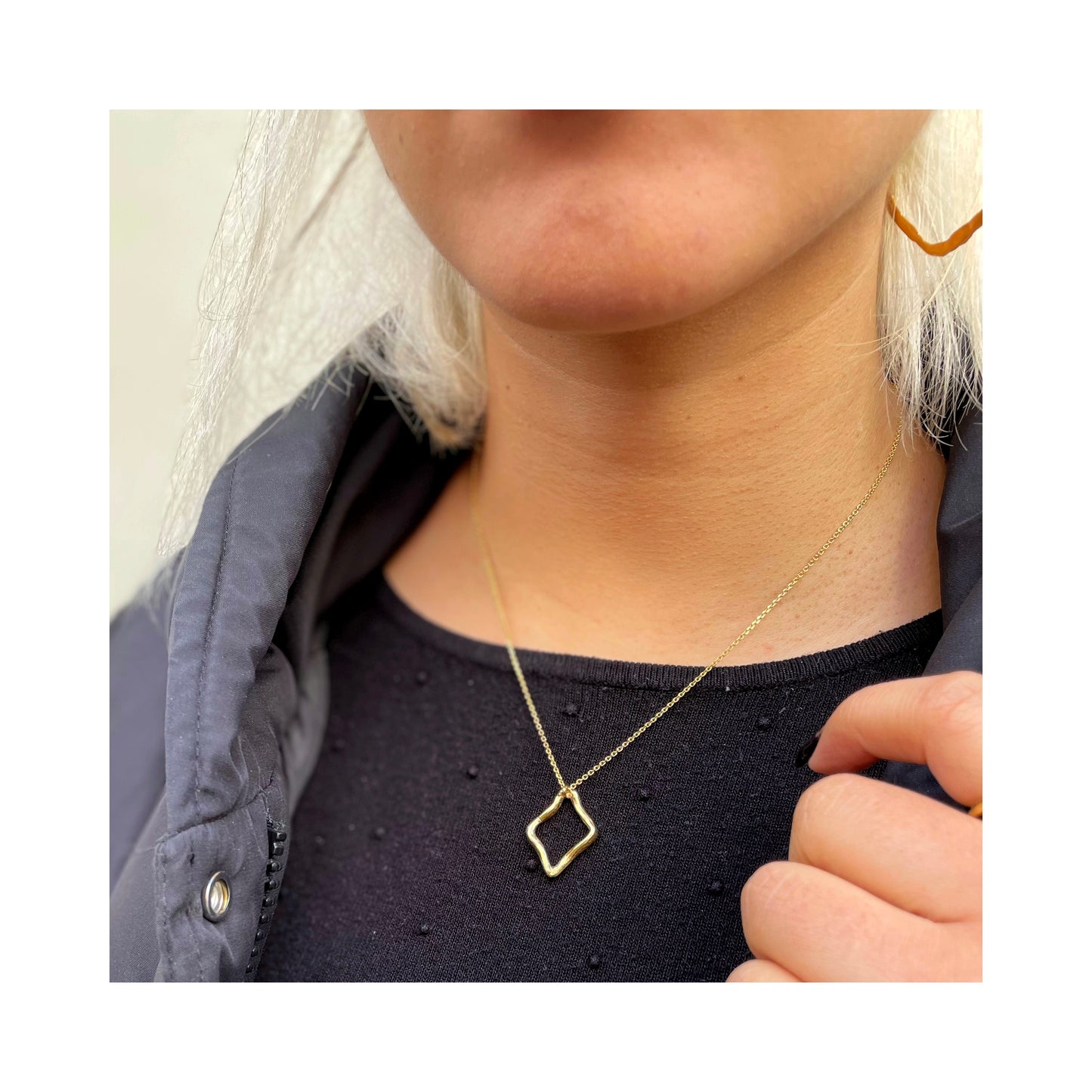 Asha Small Pendant